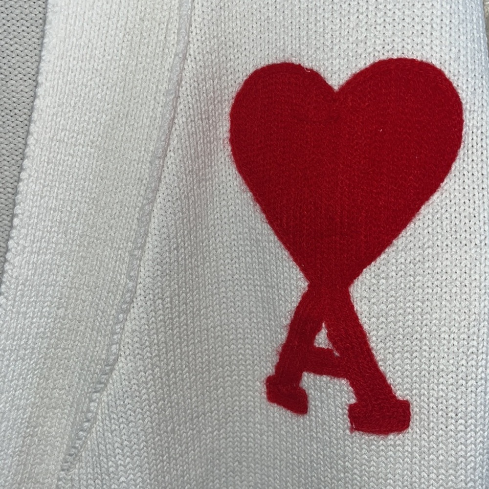 AMI Cardigan - Picture 2 of 5